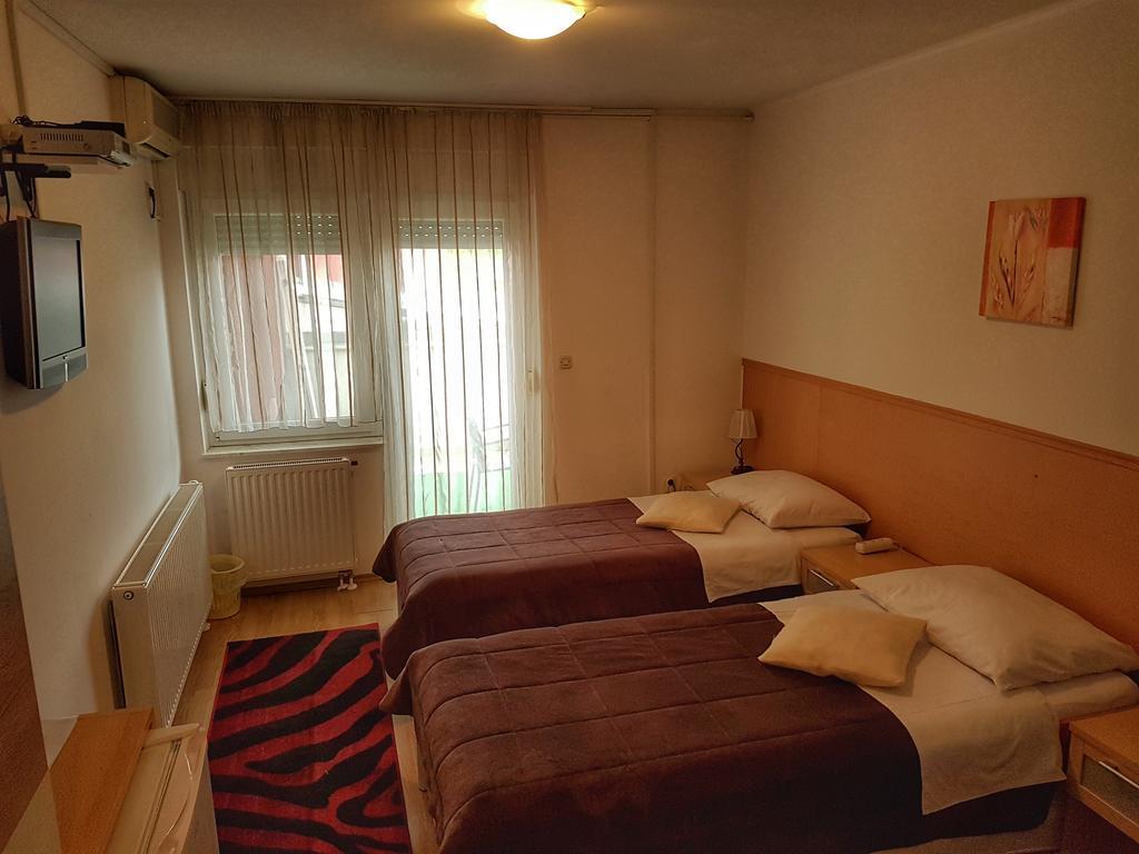 Hotel Smjestaj Natalija Ossero Esterno foto