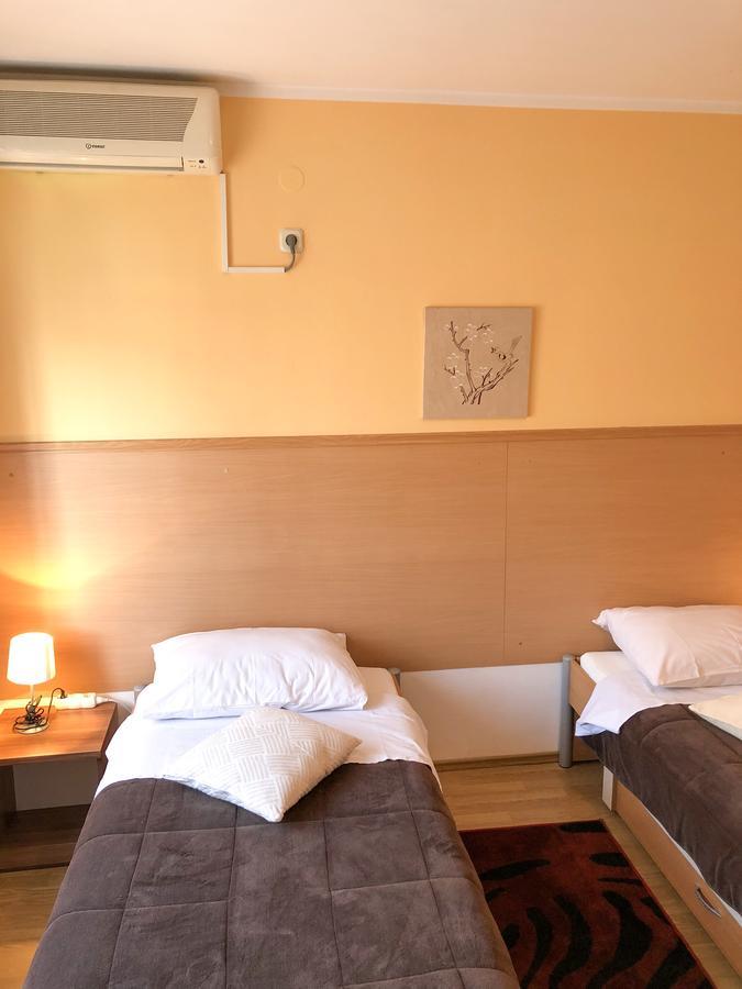 Hotel Smjestaj Natalija Ossero Esterno foto