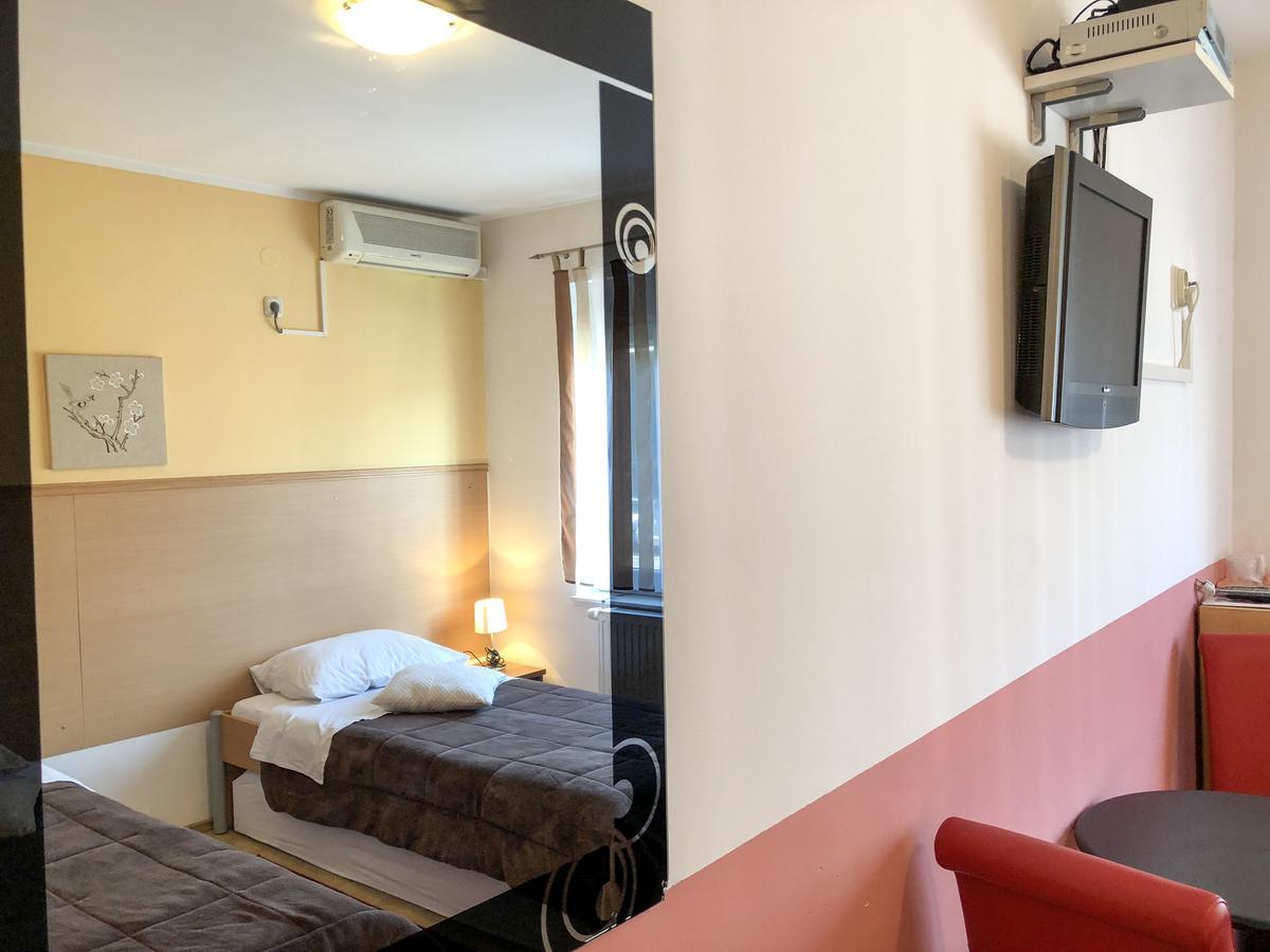 Hotel Smjestaj Natalija Ossero Esterno foto